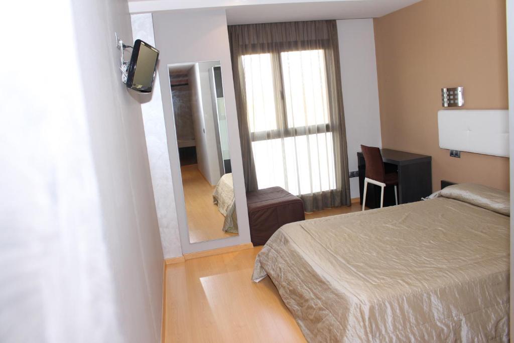 Hotel Ciutat D'Amposta Værelse billede