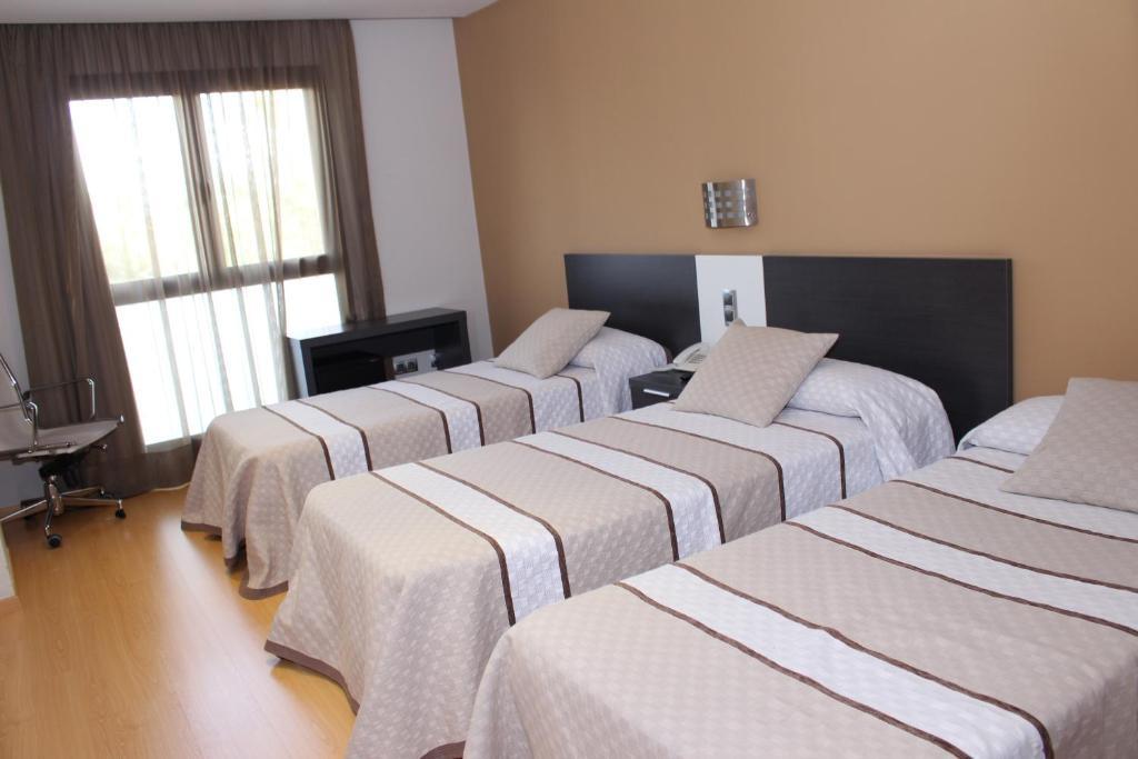 Hotel Ciutat D'Amposta Eksteriør billede